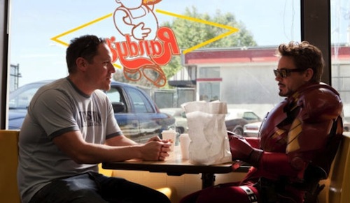 nem Favreau rendezi az Iron Man 3-mat, épp elmondja a vasembernek